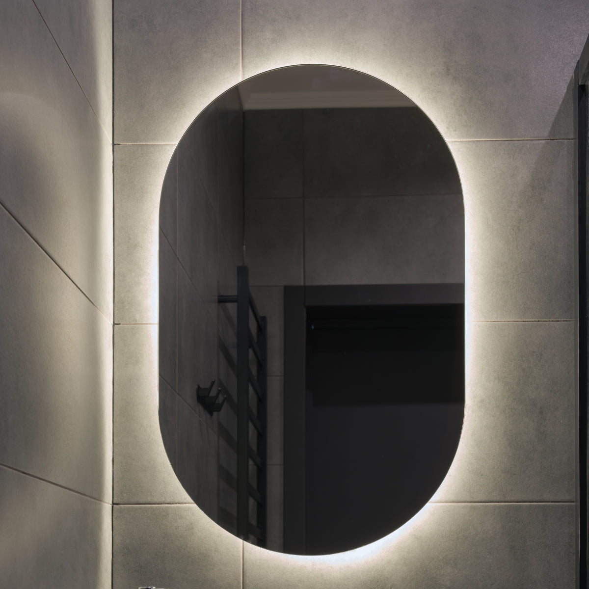 מראת לד אחורי קפסולה מרחפת 50/120 שלשה גווני תאורה כולל מפיג אדים